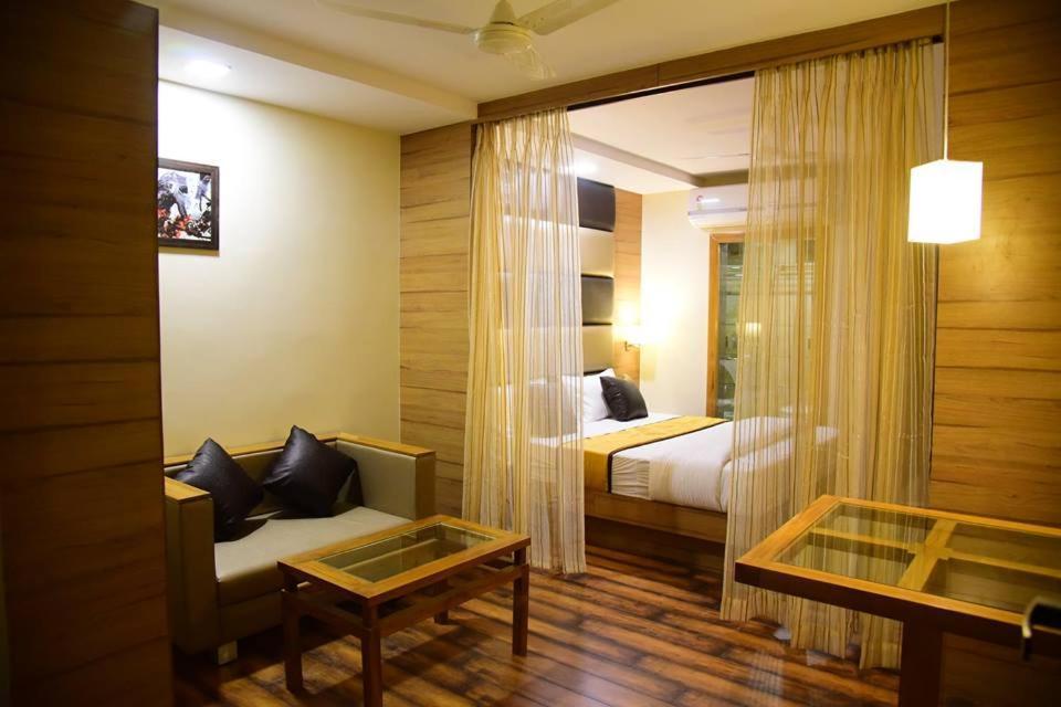 Hotel Ahmedabad Inn 部屋 写真